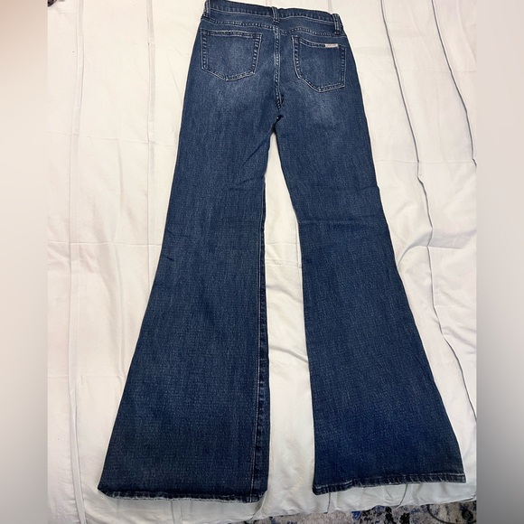 Joes High Rise Simone Jeans - Picture 4 of 9